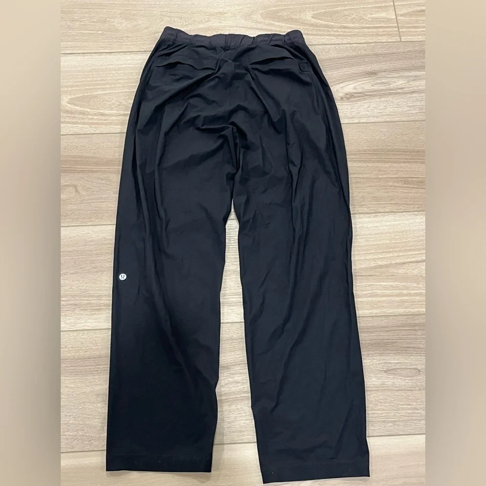Lululemon athletica Mens Joggers size M